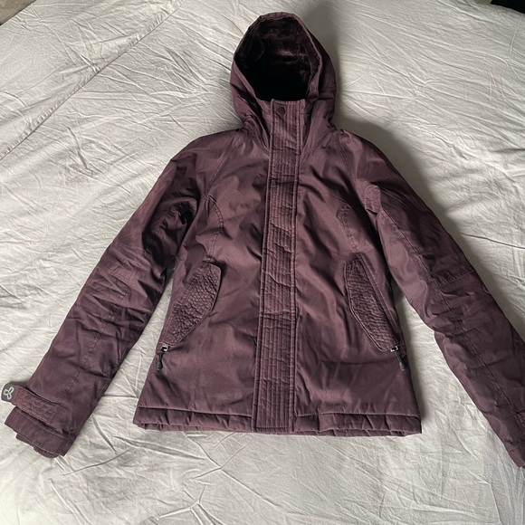 TNA/Aritzia Jacket - Picture 3 of 11